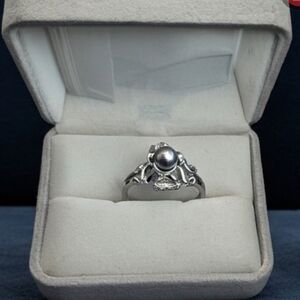 Elegant Vintage Inspired Sterling Silver Pearl/Octopus Ring Size 8